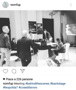 Renzi con i suoi fedelissimi durante l'ultima Leopolda - Foto tratta dal Profilo Instagram di Filippo Sensi (@nomfup)