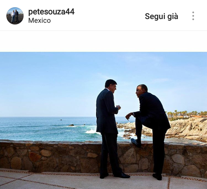 Obama conversa in riva al mare con Jack Lew, futuro Segretario di Stato al Tesoro.